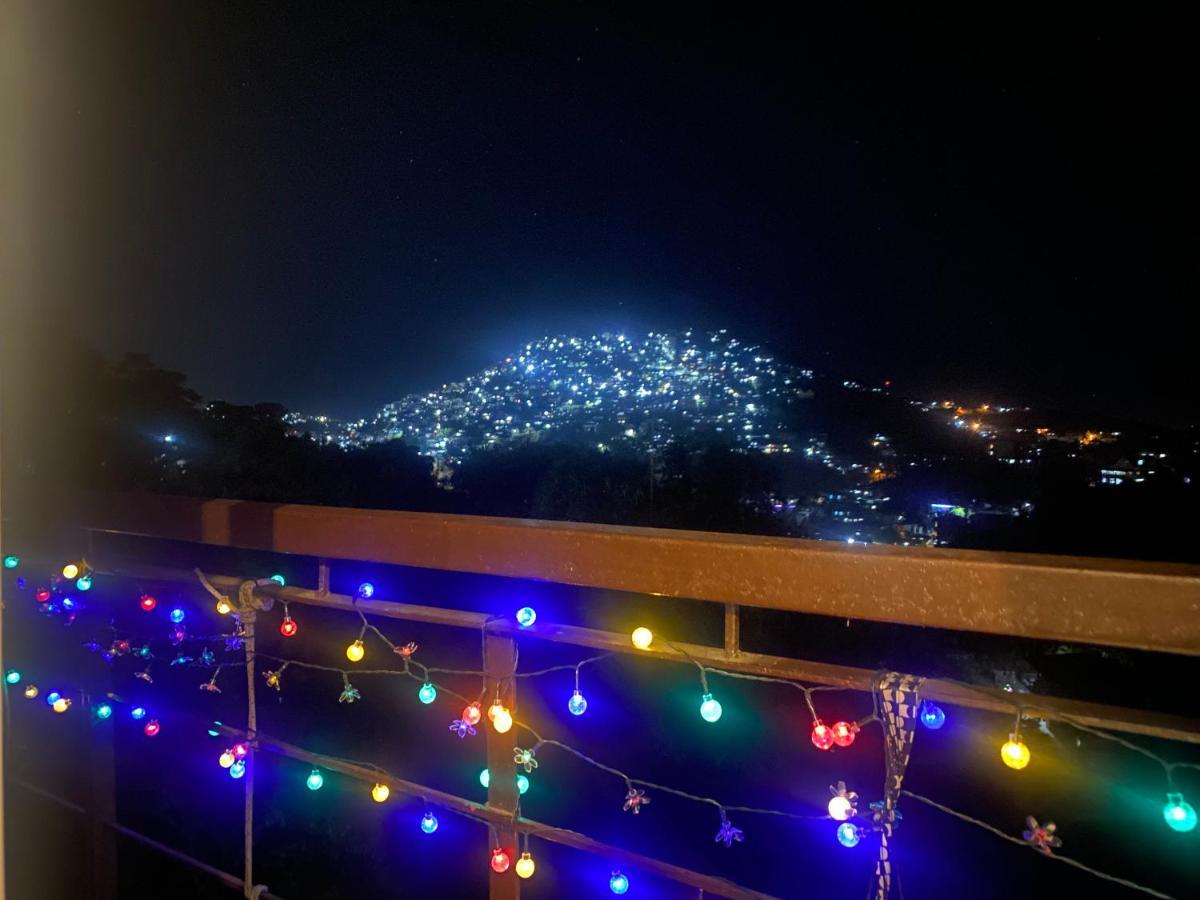 Courtyards Peak-Corner Pinestay - At Goshenland Baguio باغيو المظهر الخارجي الصورة