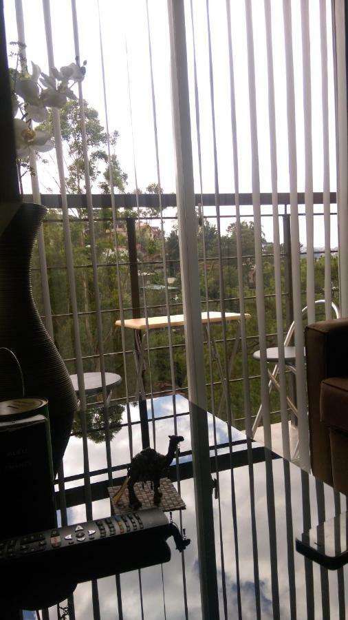 Courtyards Peak-Corner Pinestay - At Goshenland Baguio باغيو المظهر الخارجي الصورة