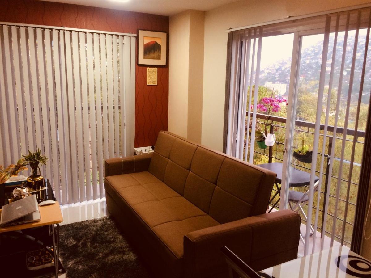 Courtyards Peak-Corner Pinestay - At Goshenland Baguio باغيو المظهر الخارجي الصورة