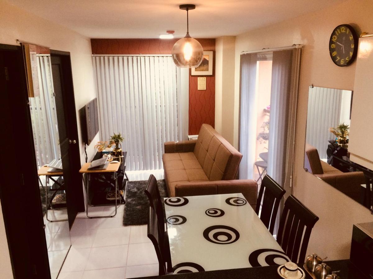 Courtyards Peak-Corner Pinestay - At Goshenland Baguio باغيو المظهر الخارجي الصورة
