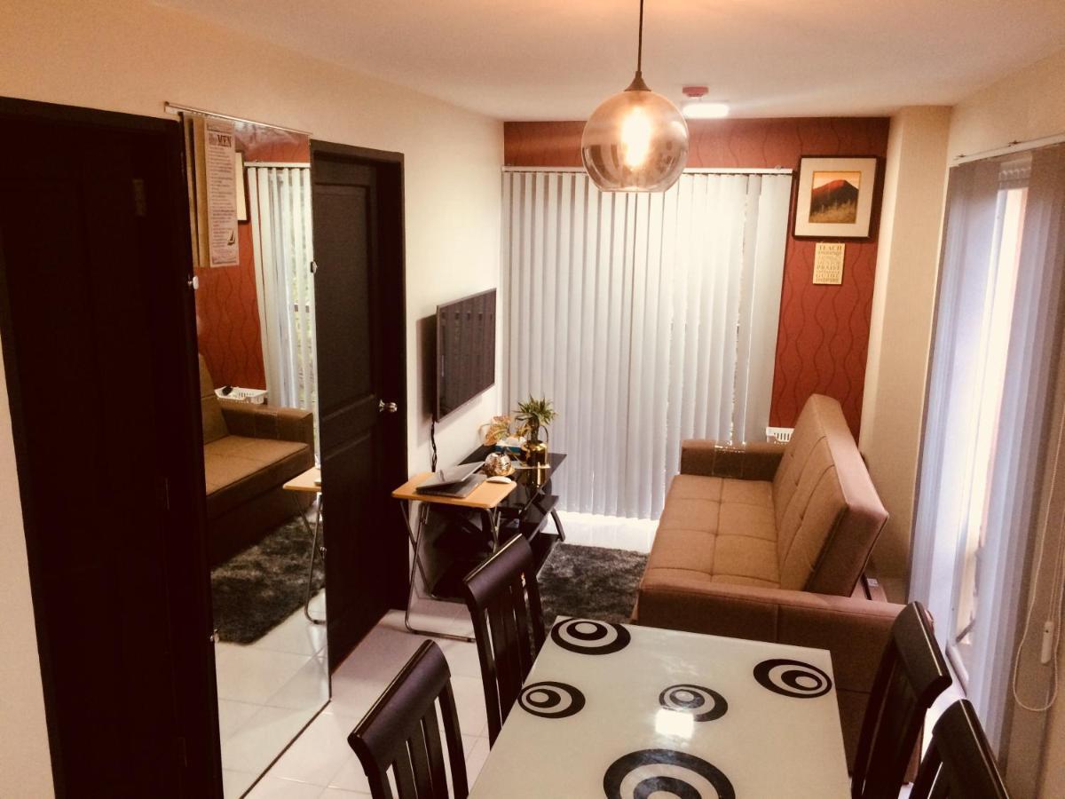 Courtyards Peak-Corner Pinestay - At Goshenland Baguio باغيو المظهر الخارجي الصورة